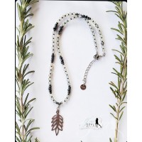 Elegantna ogrlica od labradorita, hematita i perlica