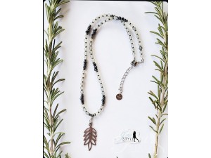 Elegantna ogrlica od labradorita, hematita i perlica