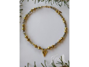 Sjajna ogrlica od hematita, staklenih peli i nerđajućeg čelika