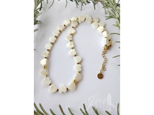 Ogrlica od školjki i hematita